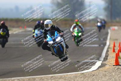 media/Sep-20-2025-TrackDaz (Sat) [[27f0cde673]]/B Group/220pm (Turn 9)/